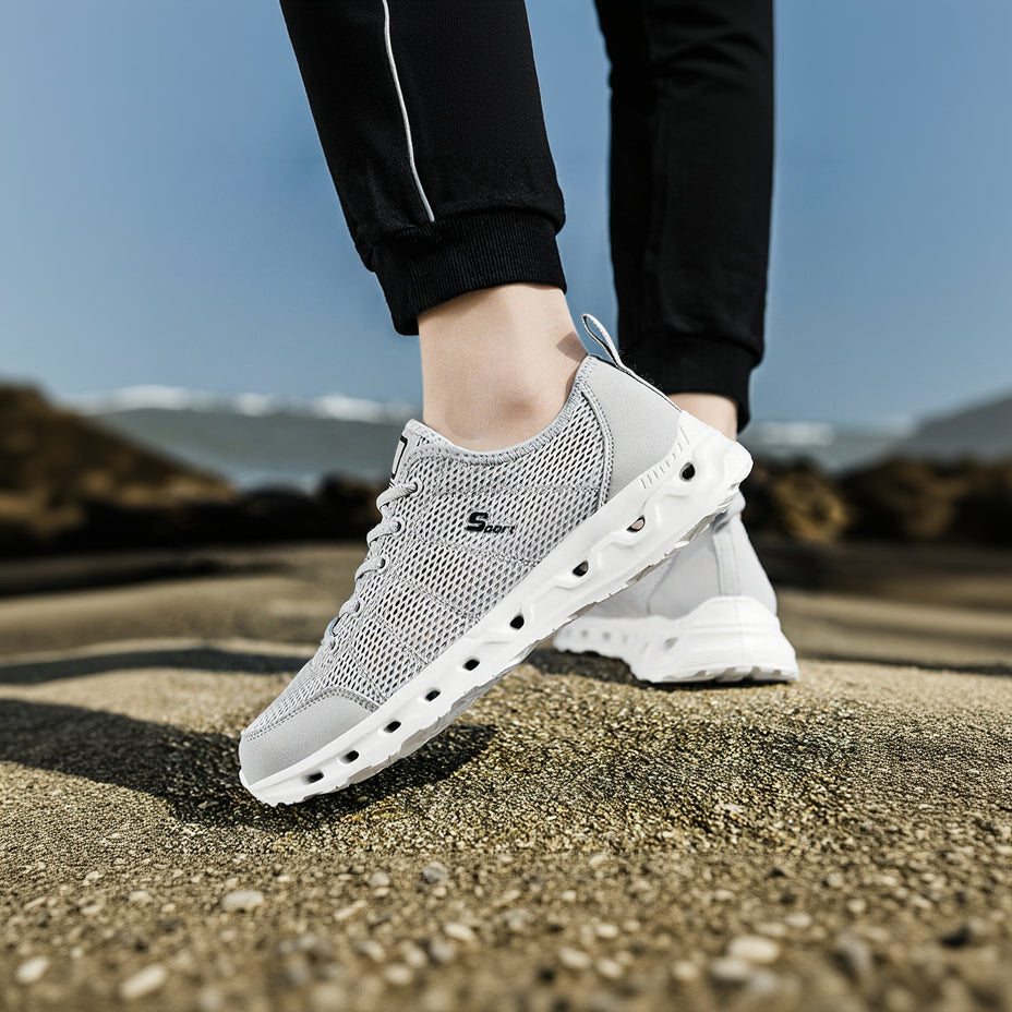 Summer New Hollowed-out Mesh Breathable Casual Sports Running Shoes